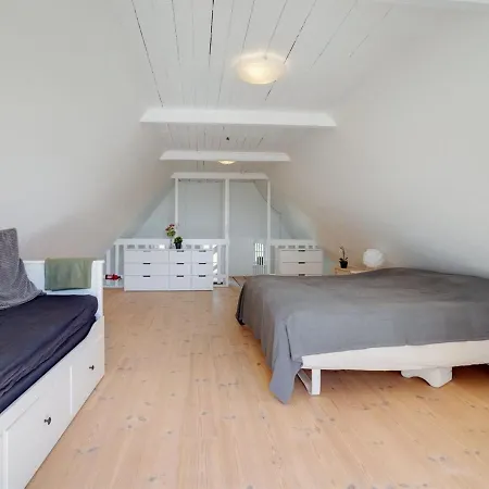 Gyril Holiday home