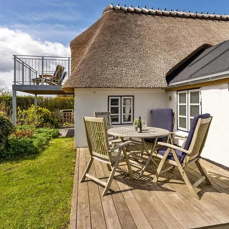 Holiday home Gyril *
